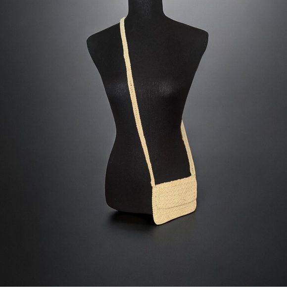 GAP Handbags - Elegant Cream‎ Woven Shoulder Bag